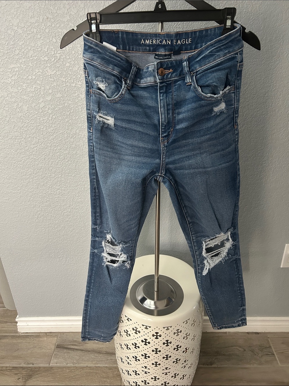 American Eagle Outfitters Women's Ripped Dark Blue Skinny Jeans
